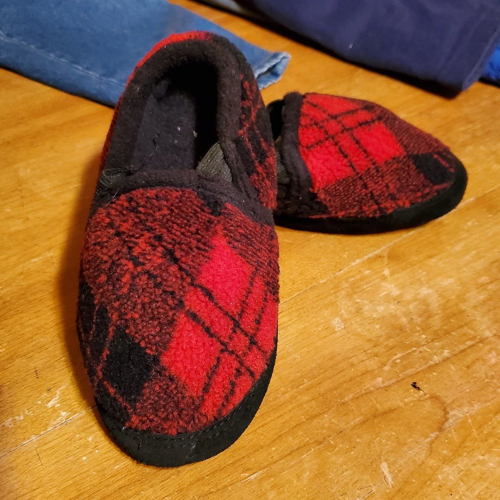2 for $12 - Fuzzy Plaid boys slippers